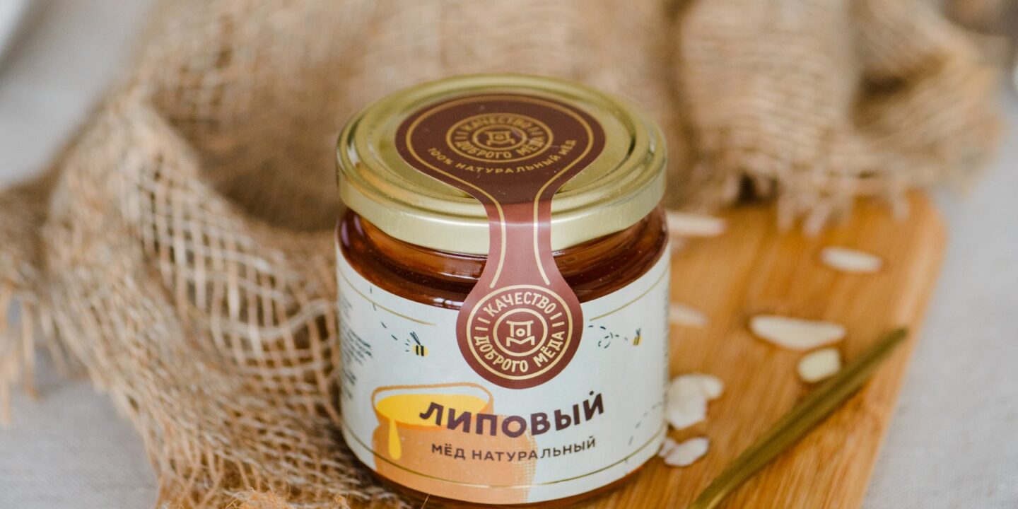 Банка липового мёда «Добрый мёд»: этикетка со знаком качества и маркировкой